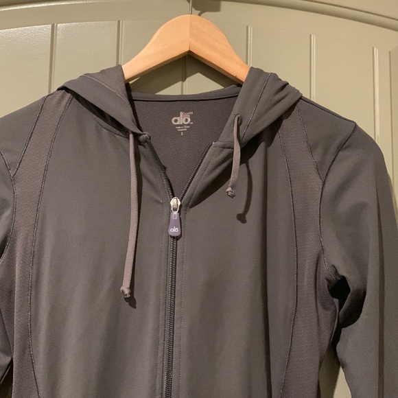 ALO Yoga Zip-Up Hoodie - Picture 2 of 10